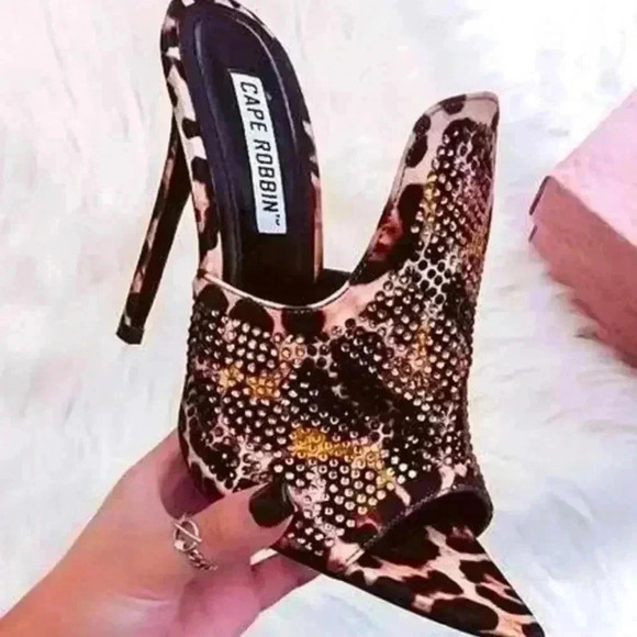 Cape Robbin Leopard
Stiletto Crystalized Mule - Picture 1 of 5